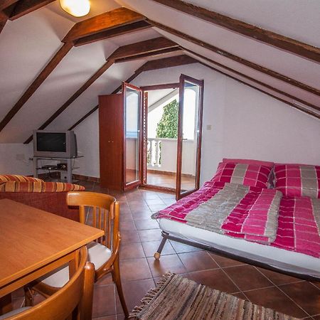 Apartman Joso Diklo Zewnętrze zdjęcie