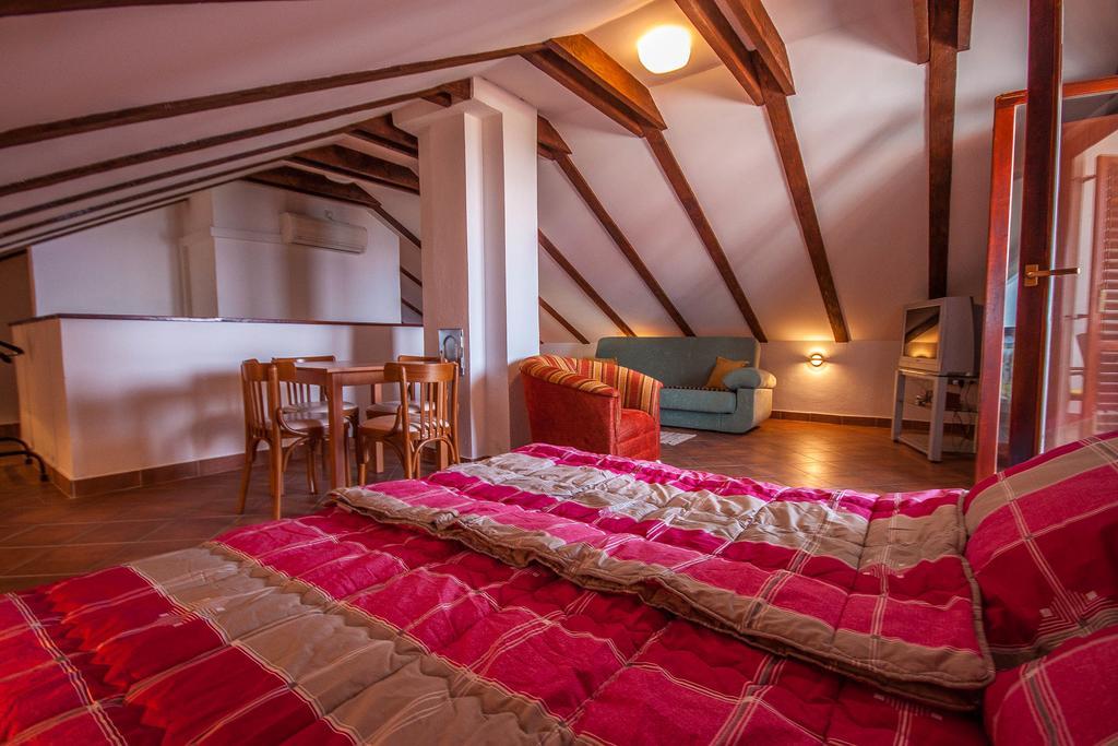 Apartman Joso Diklo Zewnętrze zdjęcie