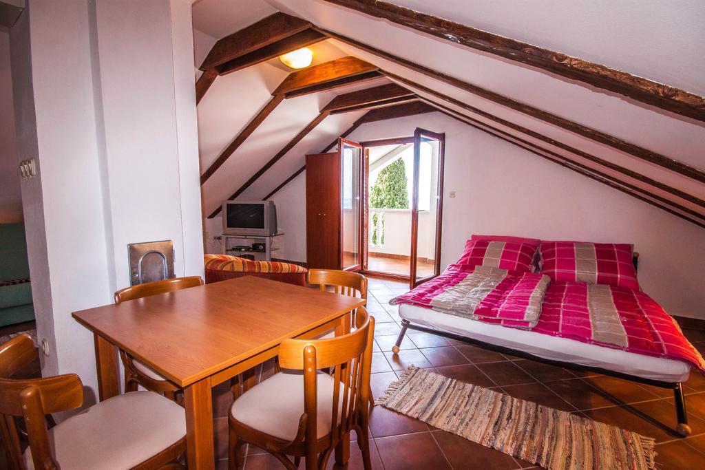 Apartman Joso Diklo Zewnętrze zdjęcie